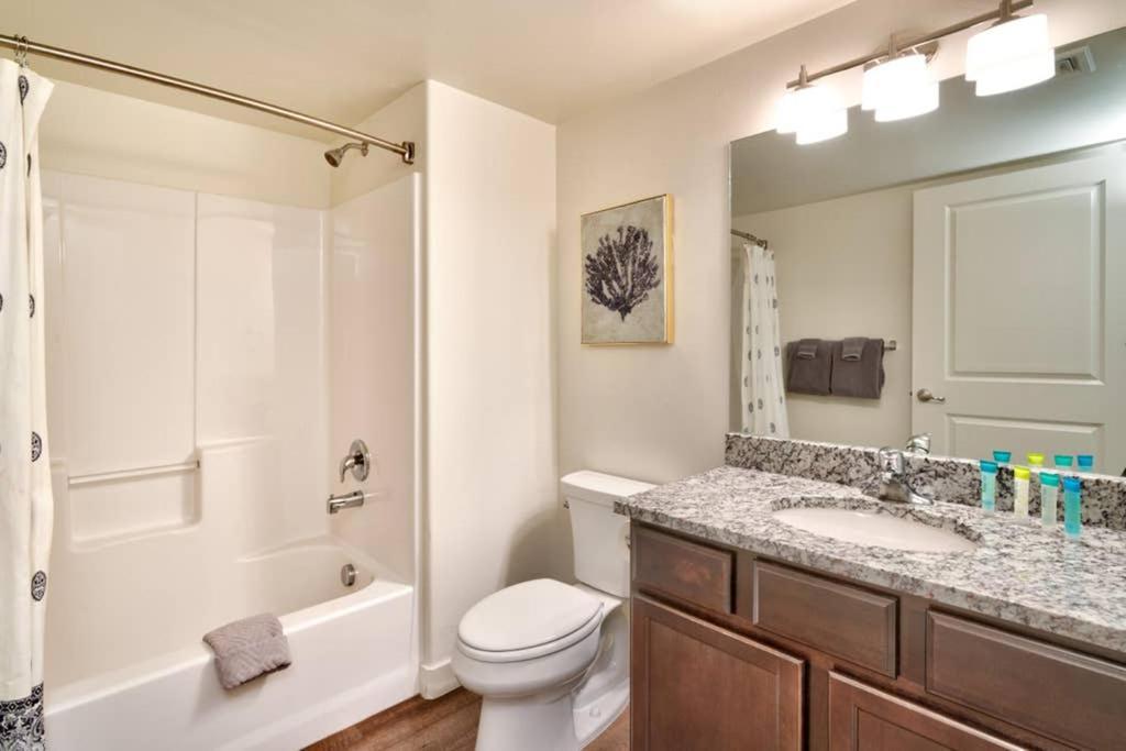 6H Spacious Redcliff Condo, Pool & Hot Tub Moab Exterior foto